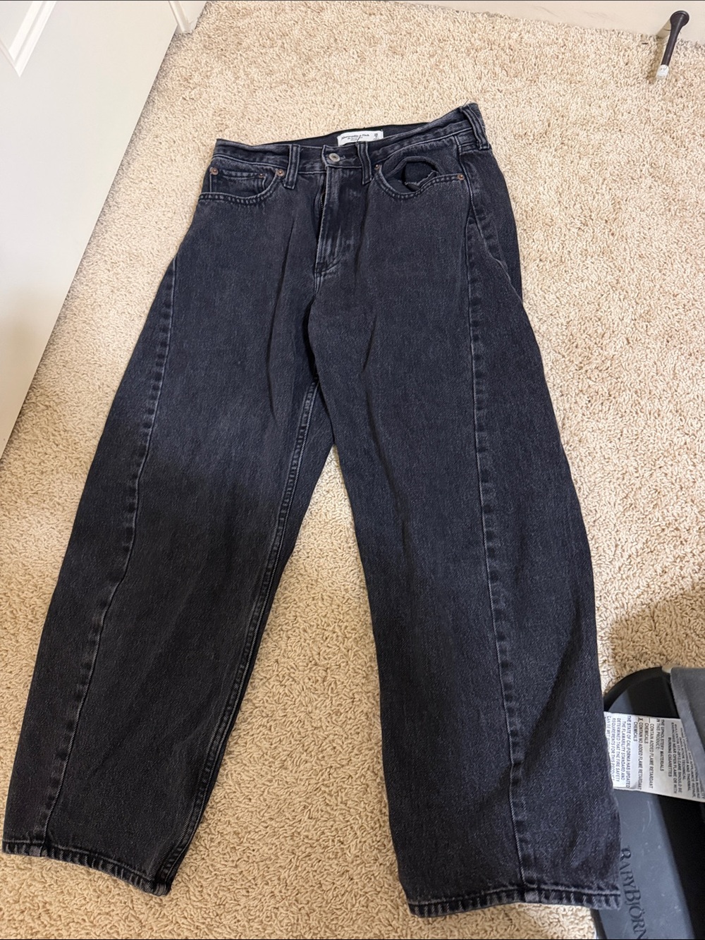 Abercrombie & Fitch Black barrel Jeans